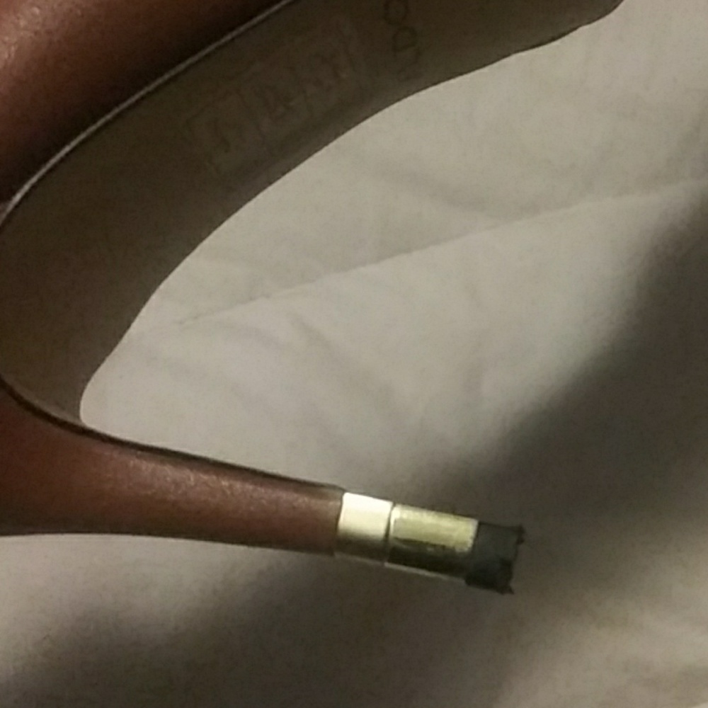 Shoes - Picture 2 of 3